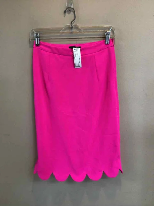 VERY J SIZE SMALL Ladies SKIRT